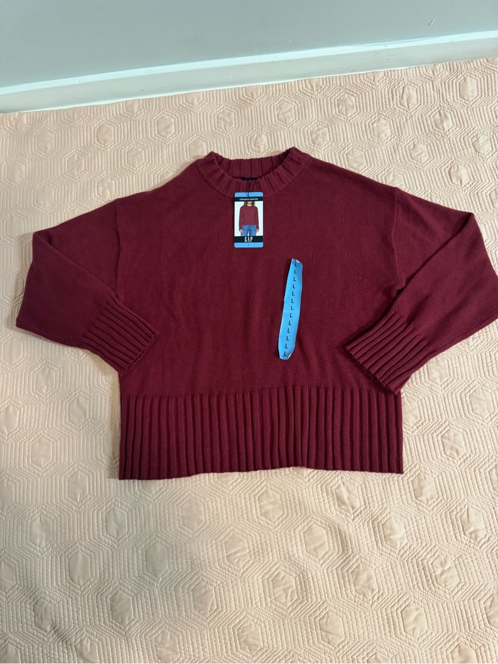 GAP Women's Crewneck Sweater in Deep Wine